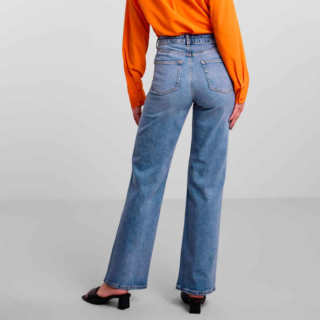 PIECES - JEANS - HOLLY 17122102 - MEDIUM BLUE DENIM