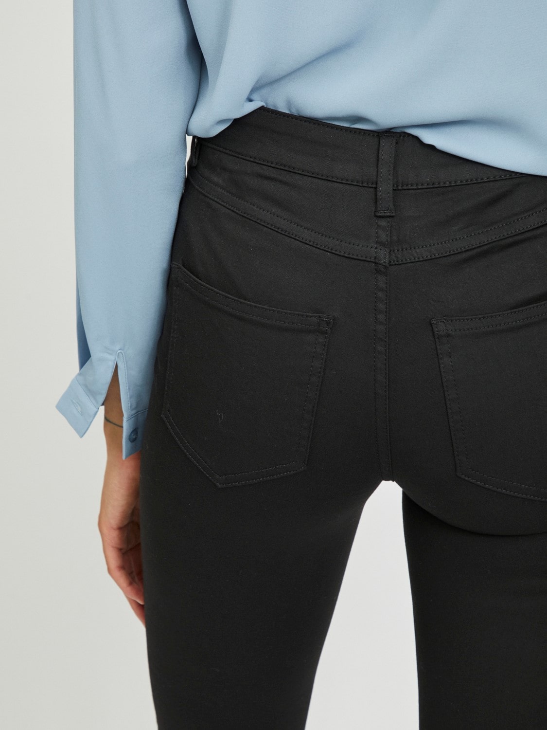 vila-jeans-black-stay